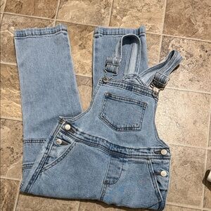 *$3 with bundle* art class overalls